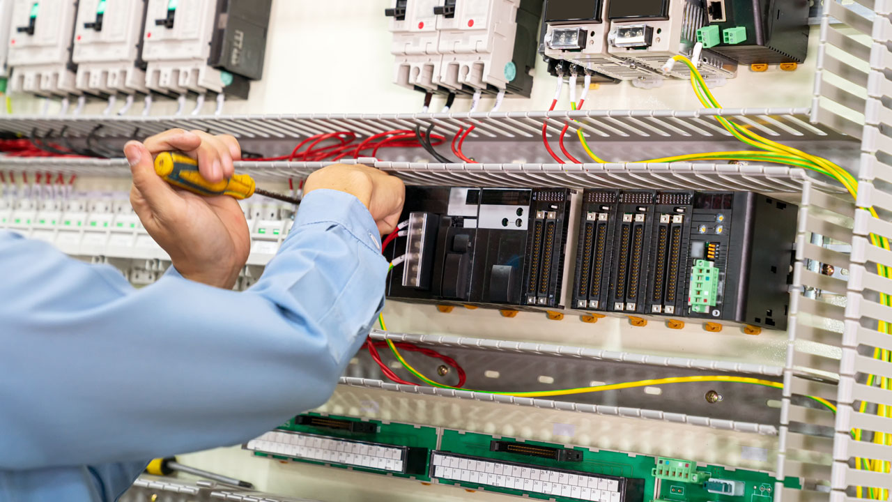System integration of a complex rack-mounted system at Foxtronics EMS.