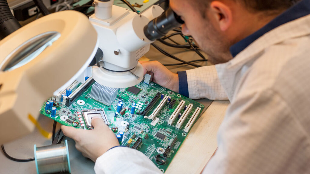 PCB Assembly Testing Services