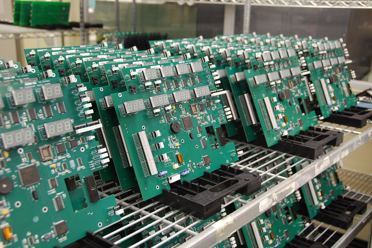 Foxtronics EMS Portfolio: High Volume Class III SMT Assembly
