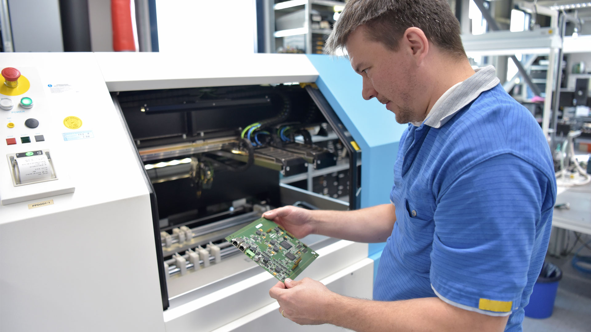 Printed Circuit Board Materials and Surface Finishes Explained