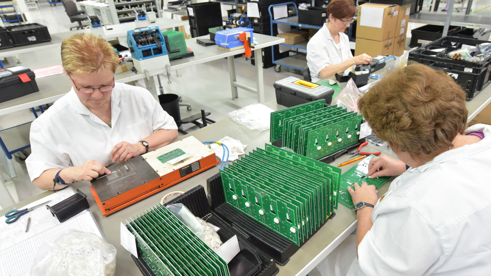 FMEA in PCB Assembly: Preventing Failures Before Production