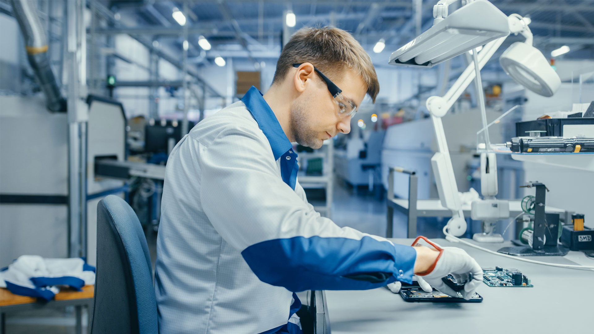 Aftermarket Electronics Support: Why OEMs Need a Plan Beyond Production
